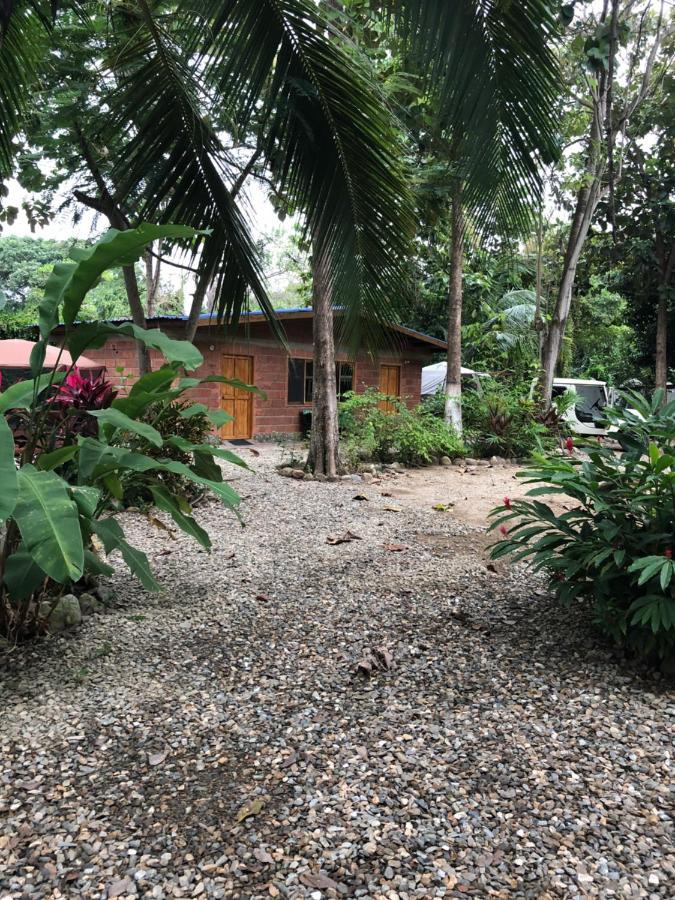 Hacienda Valencia Hostel Guachaca Exterior photo